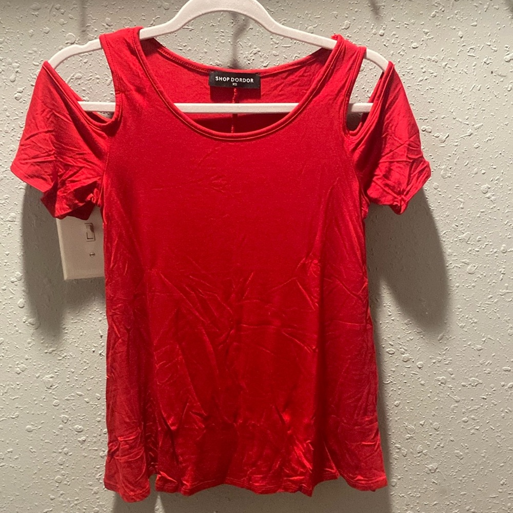 Red XS peek a boo shoulder top